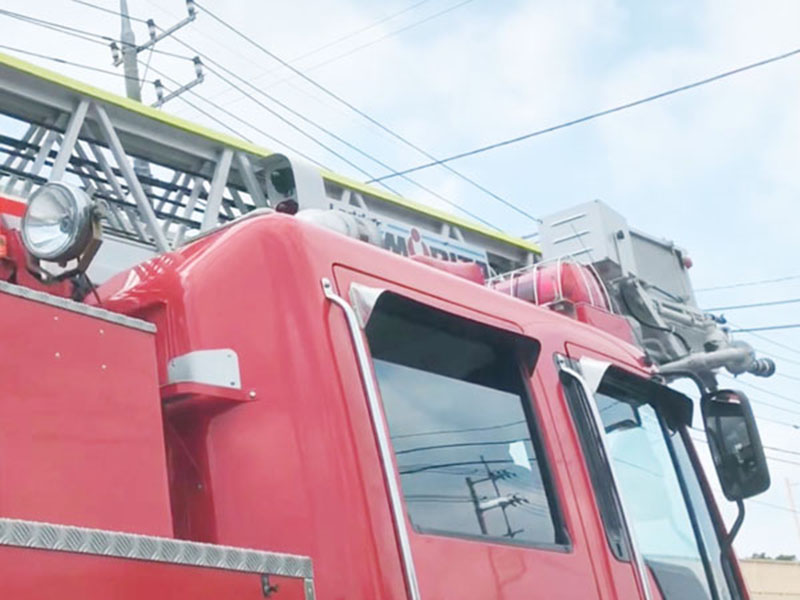 【ちなみ】消防車２＝事件事故イメージ