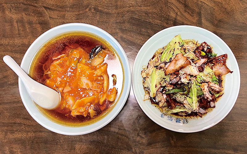 回鍋肉（右）とスタミナソバ