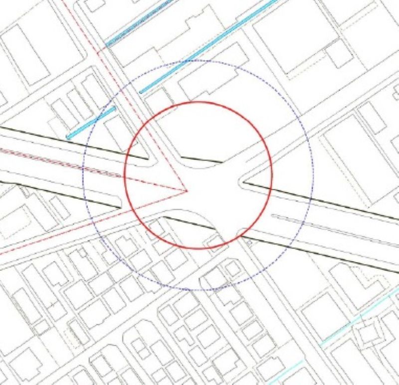 赤円内が「避難区域」（八潮市HPから）