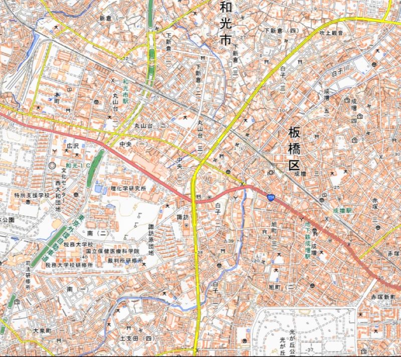 和光市白子2丁目（地図の中心付近）の周辺図＝国土地理院HPから