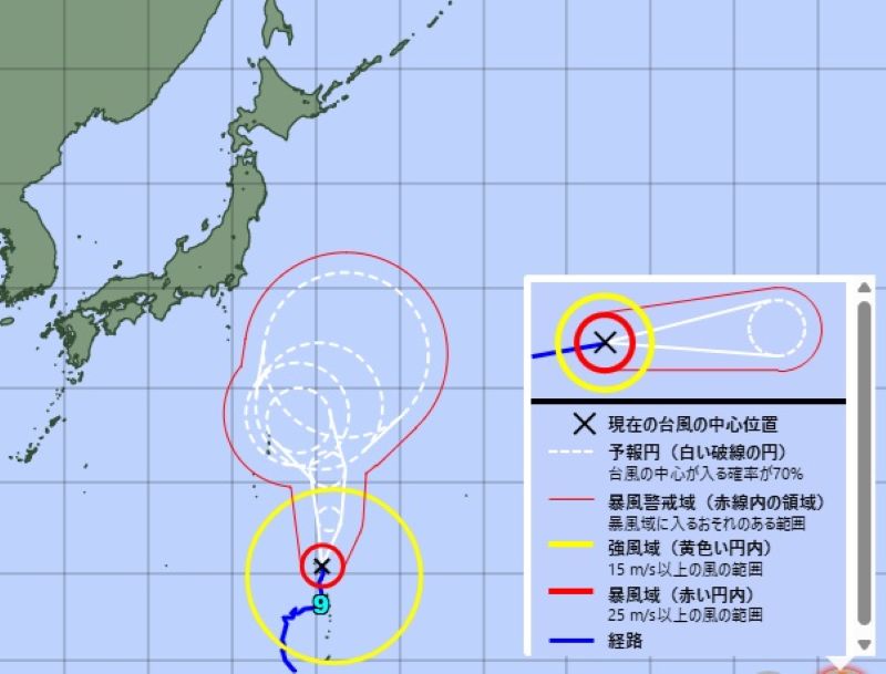 台風9号の予想進路（27日午前9時、気象庁HPから）.