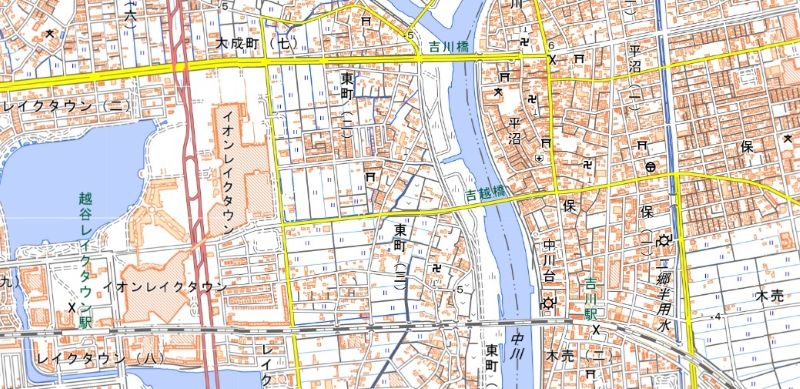 吉川市保の位置（図の中央右側）＝国土地理院HPから