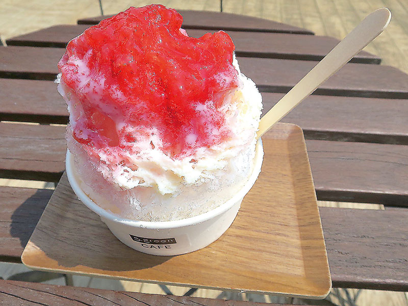 いちごみるくかき氷
