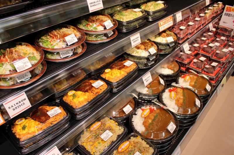 惣菜コーナーを拡大し、品ぞろえ強化