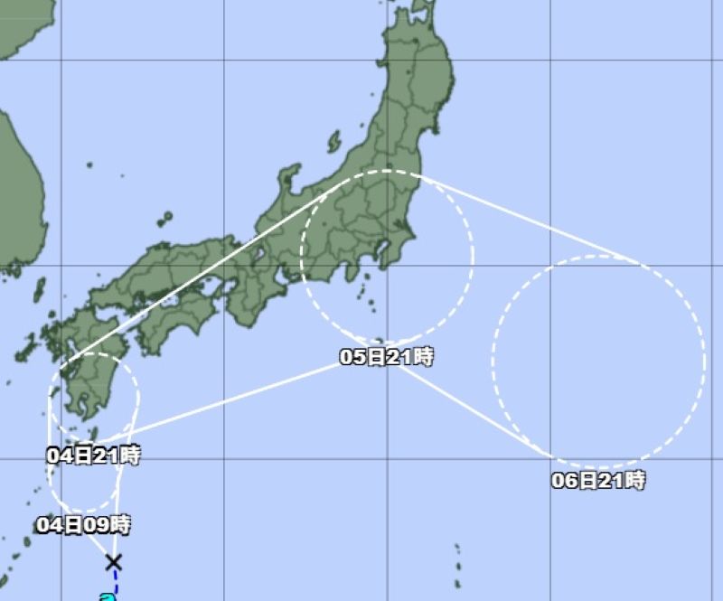 熱帯低気圧（台風）の進路予想（3日午後9時、気象庁HPから）