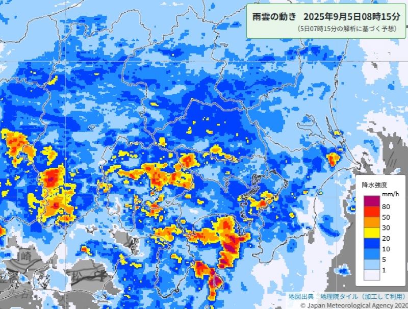 雨雲の動き（5日午前8時15分の予想、気象庁HPから）