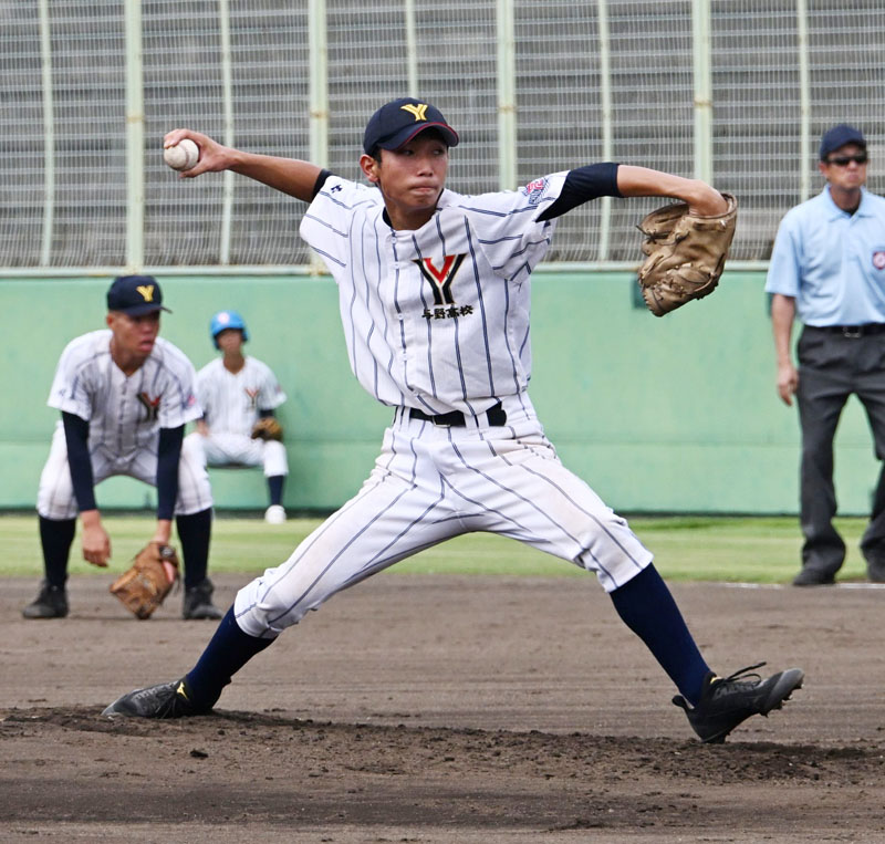 南部D組代表決定戦　与野―開智　9回1失点、15奪三振と好投した与野の先発日野＝アイ・スタ浦和
