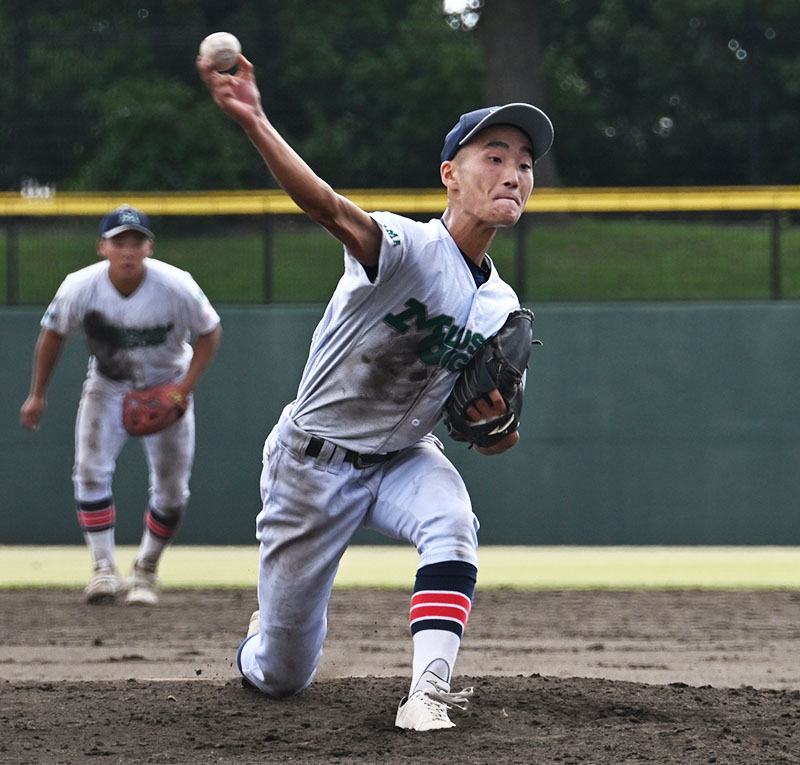 武蔵越生―伊奈学園　5回2／3を1失点に抑えた武蔵越生の先発青山