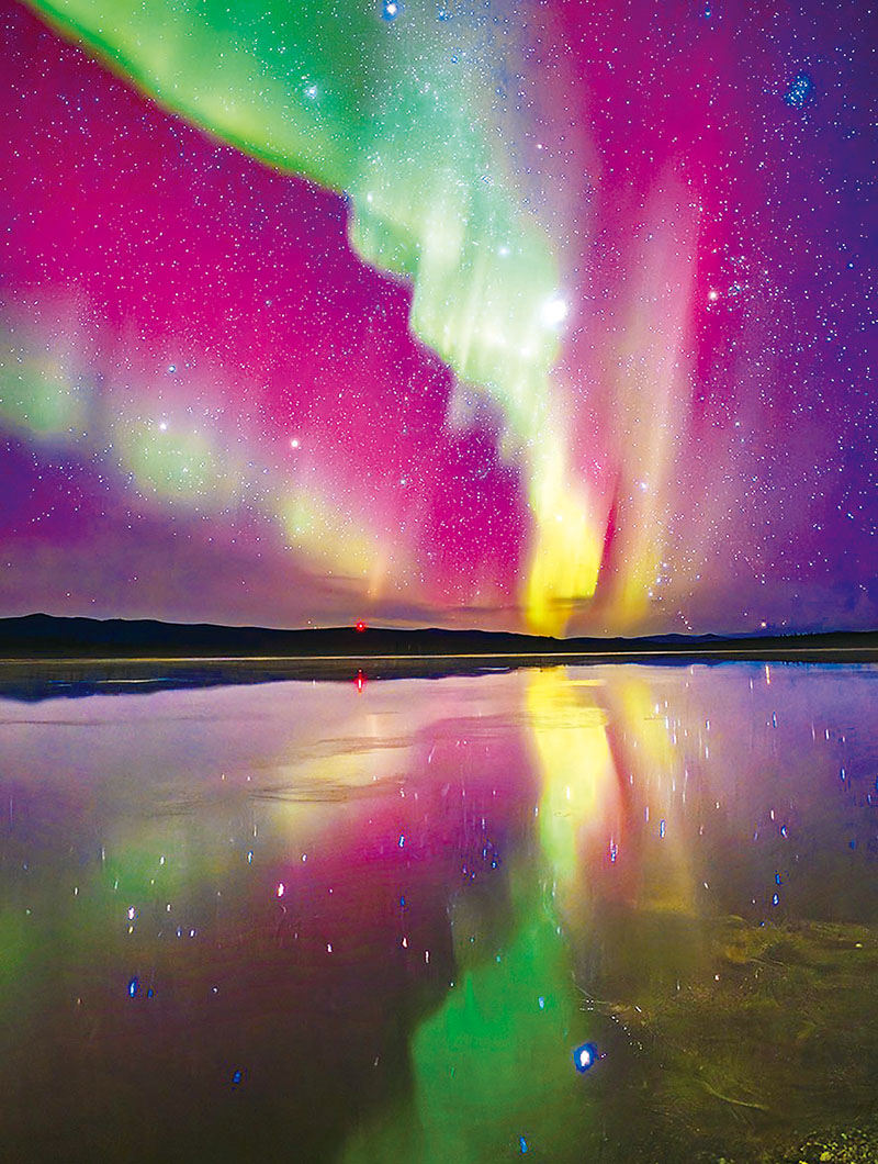 19日に上尾で行われる「中垣哲也オーロラ映像投影＆トークライブ」の作品から（提供）