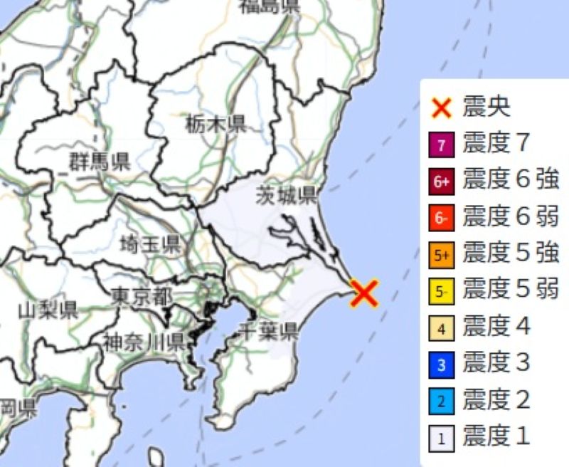 震源地と震度分布（1）＝12日午前5時51分ごろ、気象庁HPから