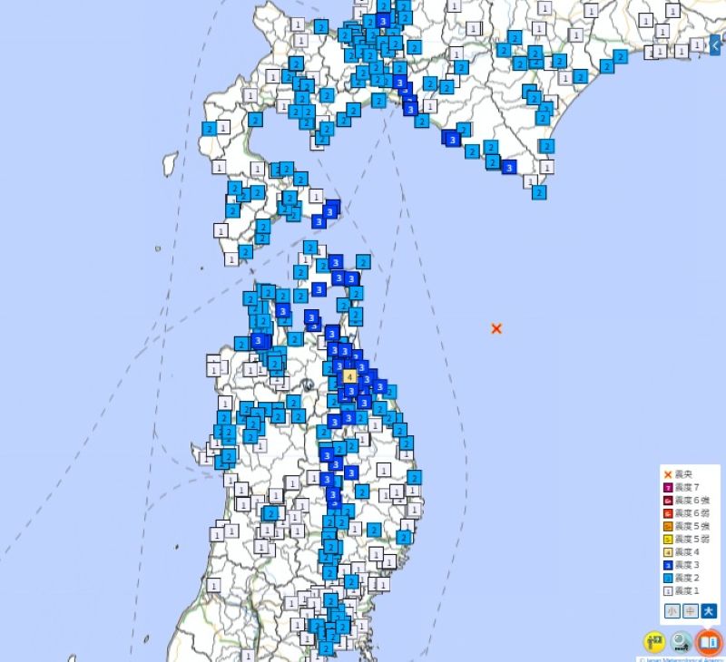 震源地と詳細な震度分布（10日午後11時52分ごろ、気象庁HPから）