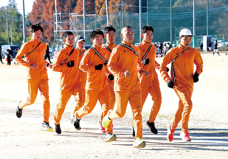 3位入賞を目標に都大路で奮起を誓う男子の埼玉栄