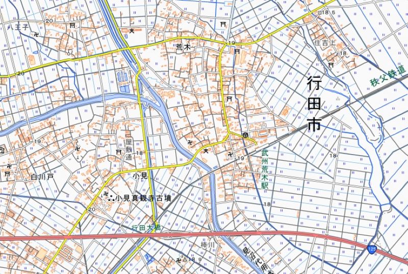 行田市荒木の位置（地図中央上）＝国土地理院HPから