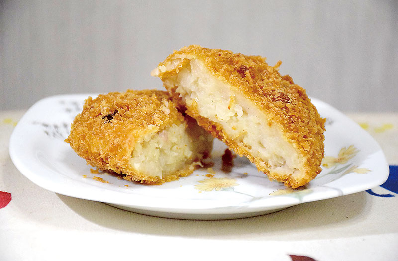 「こうのすコロッケ」