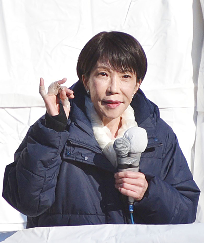 自民党候補の応援に駆け付けた高市早苗首相＝3日午後、さいたま市浦和区の北浦和公園