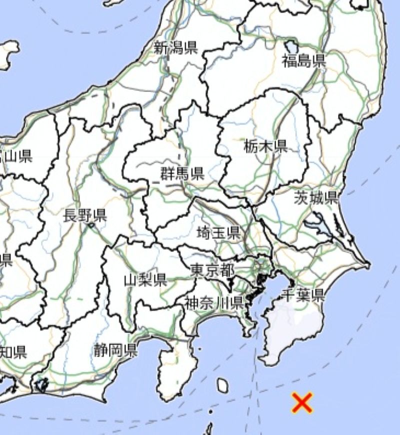 震源地と震度分布（11日午前1時12分ごろ、気象庁HPから）