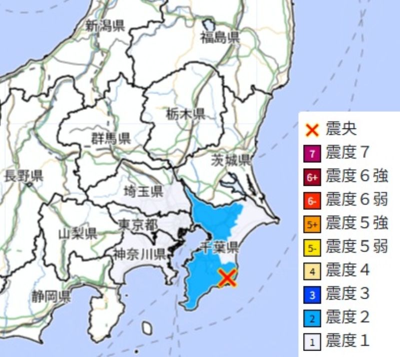 震源と震度分布（19日午後5時24分ごろ）＝気象庁HPから