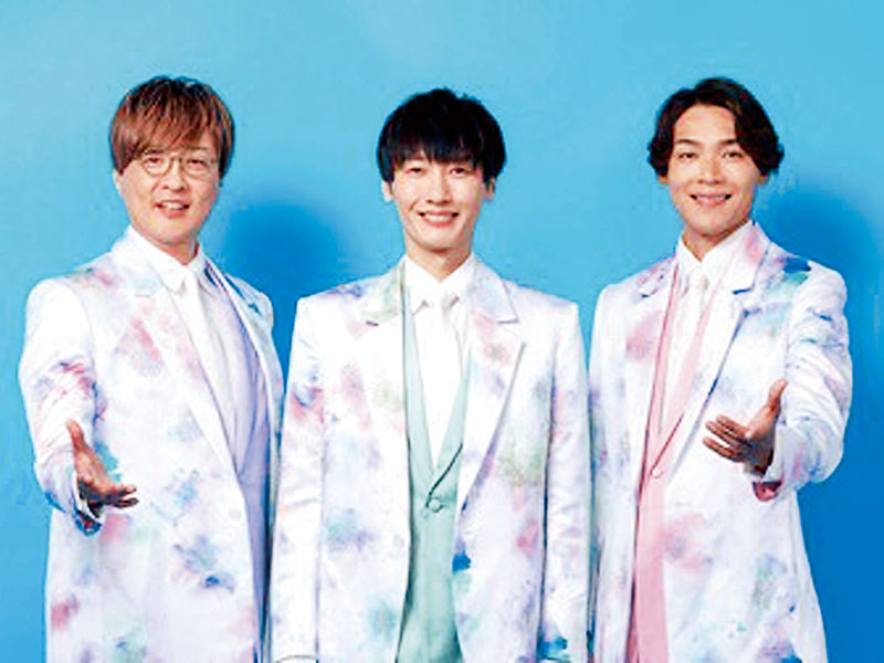 3人組男性歌謡コーラス・グループ「純烈」