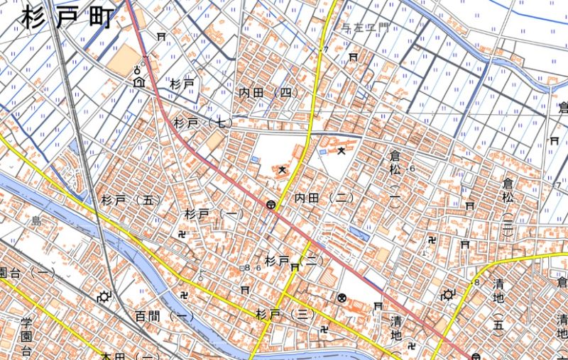 杉戸町内田2丁目（地図中央付近）＝国土地理院HPから