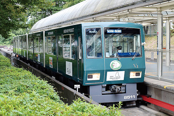 西武山口線の8500系（2021年4月撮影）