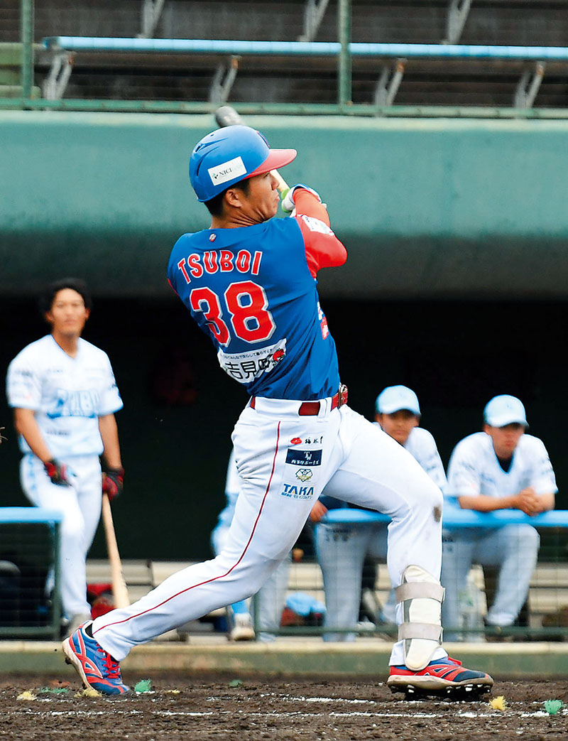 7回埼玉武蔵、先頭打者の2番坪井がこの試合、自身2本目のソロを放つ