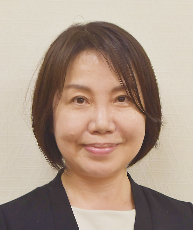 桧山志のぶ氏
