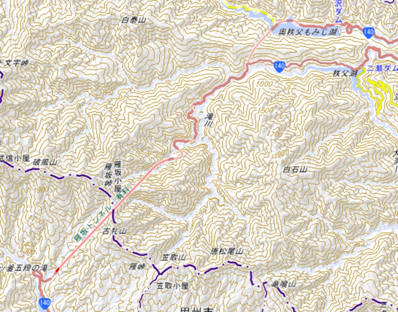 秩父市雁坂トンネル周辺（国土地理院のHP参照）
