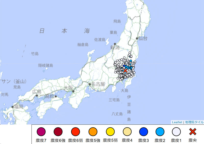 震度分布（関東含む広範囲）＝26日午前11時52分時点（気象庁より）