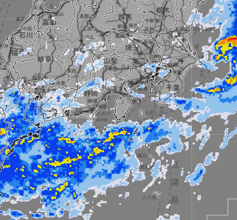 ダブル台風雨雲の動き午前7時10分ごろ（気象庁HPより）