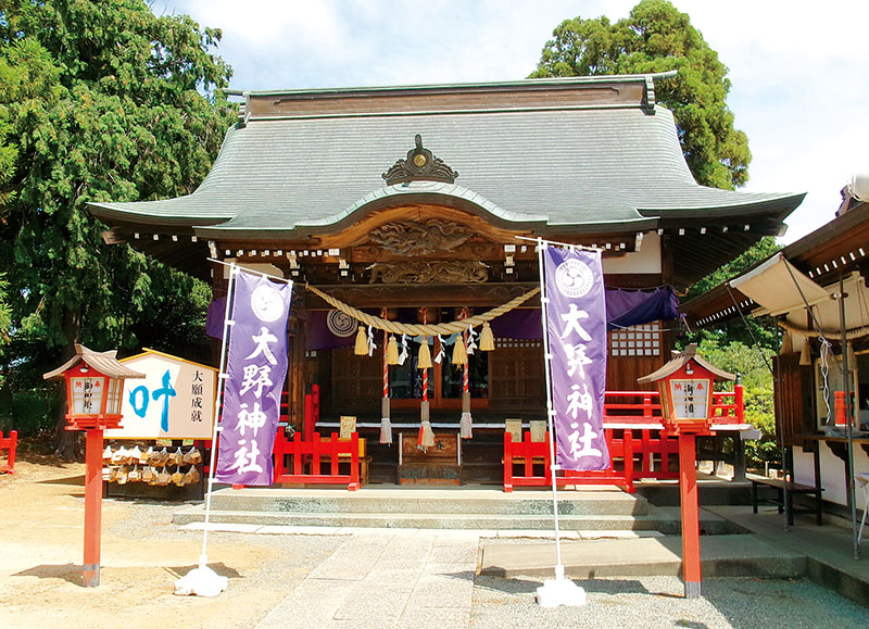大野神社の拝殿