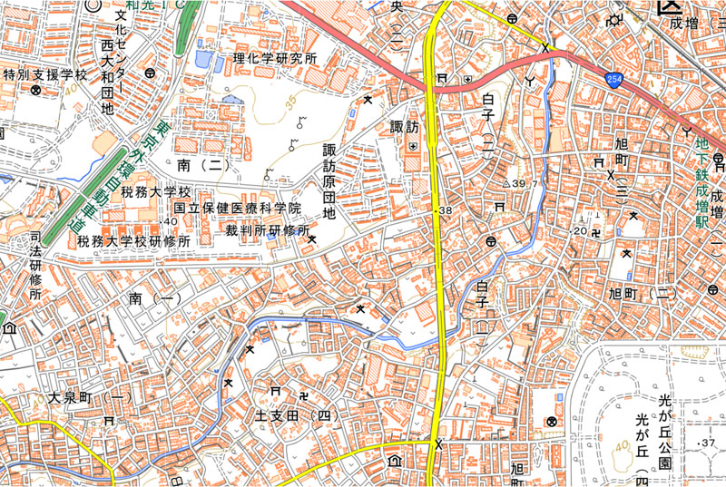 和光市を流れる白子川。地図の中央（国土地理院HPより）