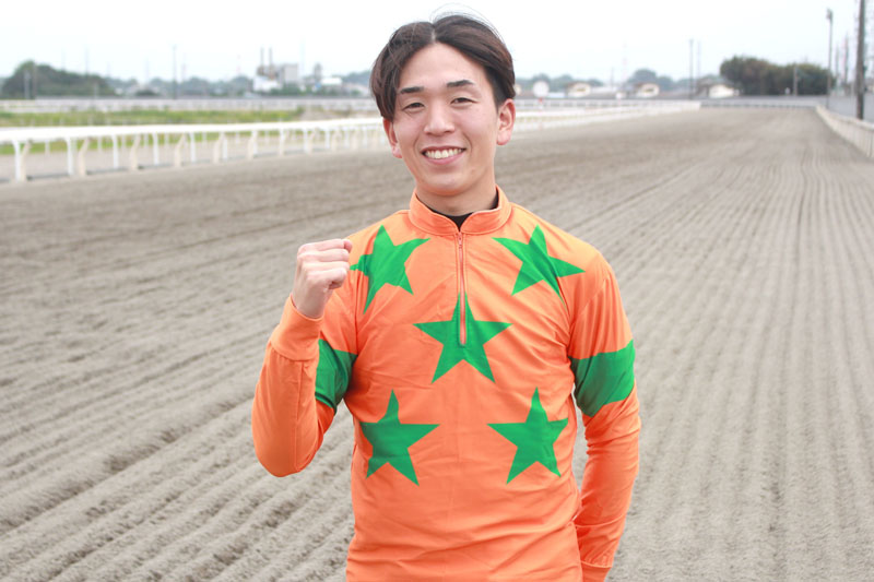浦和競馬のリーディングジョッキーへ闘志を燃やす室陽一朗騎手=さいたま市緑区の野田トレーニングセンター