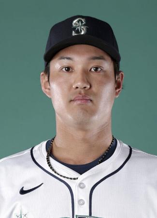 ラ*ウ様 藤浪晋太郎選手　サイン入り　レプリカウインドブレーカー　新品タグ付き ラ*ウ様 藤浪晋太郎選手 サイン入り レプリカウインドブレーカー 新品