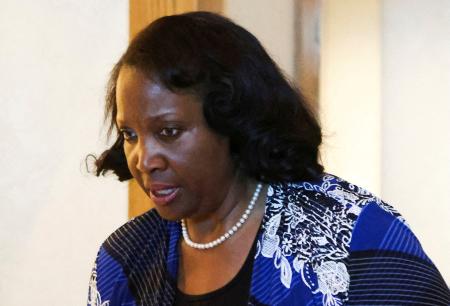 米ＦＲＢのクック理事＝８月２３日、米ワイオミング州（ロイター＝共同）