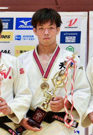 男子６６キロ級で優勝した作本迅＝埼玉県上尾市