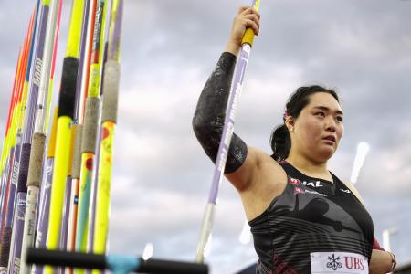 ＤＬファイナルで女子やり投げの競技に臨む北口榛花＝８月、チューリヒ（共同）