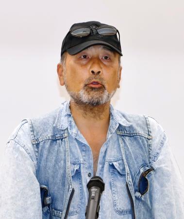 福井市で開かれた集会に出席した前川彰司さん＝２１日午後