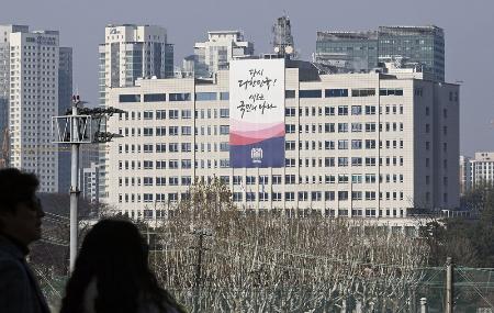 　韓国大統領府＝昨年１２月、ソウル