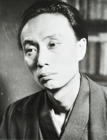 　高見順（１９４１年、日本近代文学館蔵）