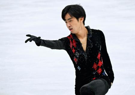 ウォーレンドルフ　フィギュアスケーター 壷井達也 ネーベルホルン杯2025 SP Tatsuya TUBOI - YouTube