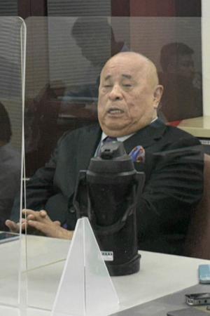 記者会見するJAグループ京都の中川泰宏会長=28日、京都府亀岡市