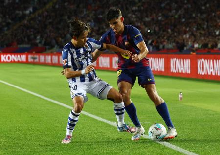 　２８日、バルセロナ戦に出場したレアル・ソシエダードの久保建英＝バルセロナ（ロイター＝共同）