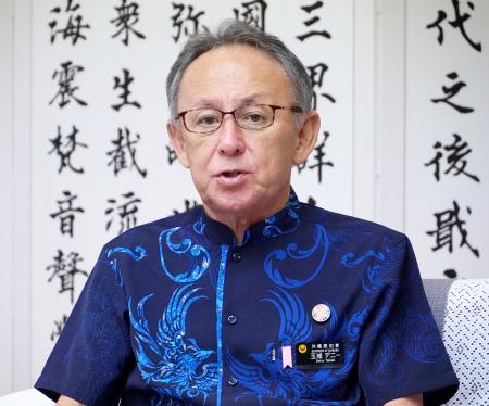 任期満了まで残り1年となり、報道各社のインタビューに応じる沖縄県の玉城デニー知事=29日午後、沖縄県庁