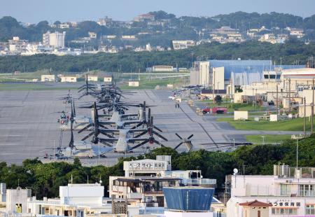 　沖縄県宜野湾市の米軍普天間飛行場