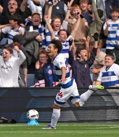 　クイーンズパーク・レンジャーズの斉藤光毅（ゲッティ＝共同）