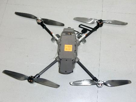 陸上自衛隊が２０２０年に調達し、今年７月まで使えない状態だった災害用ドローン（会計検査院提供）