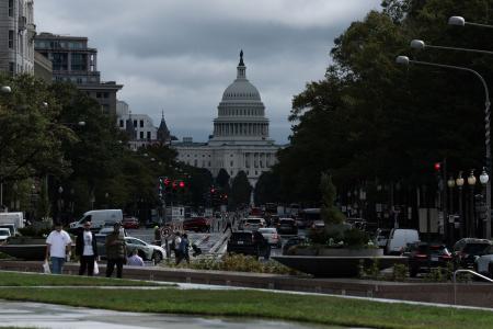 米連邦議会議事堂＝８日、ワシントン（ロイター＝共同）