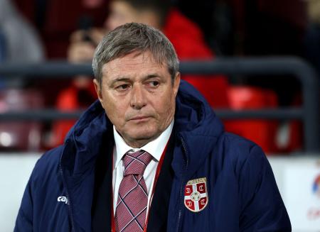 辞任を表明したサッカーのセルビア代表のドラガン・ストイコビッチ監督＝１１日（ロイター＝共同）