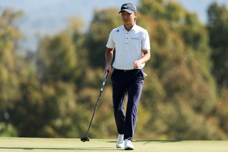 　米男子ゴルフの下部ツアー最終戦、１４番グリーンでの平田憲聖＝１２日、米インディアナ州フレンチリック（ゲッティ＝共同）