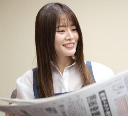 タレントの山崎怜奈さん
